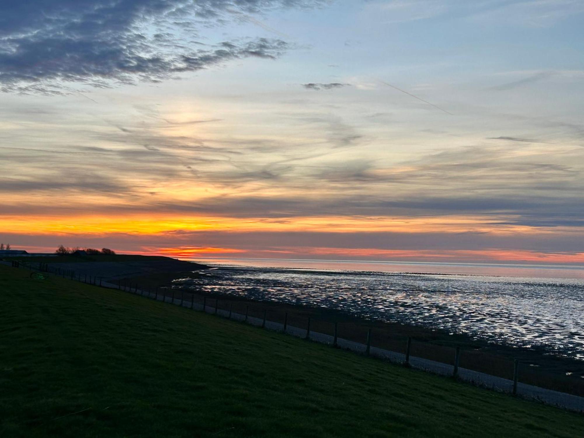Stinswoning "De Wadden" In Tzummarum Luaran gambar
